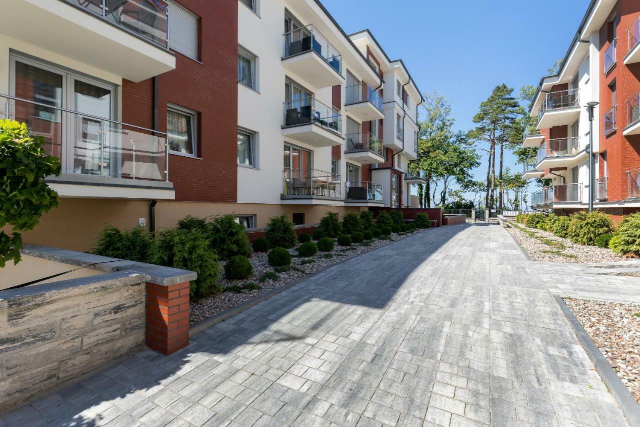 Apartament Klifowa Z Widokiem Na Morze I Basenem Rewal Exterior foto