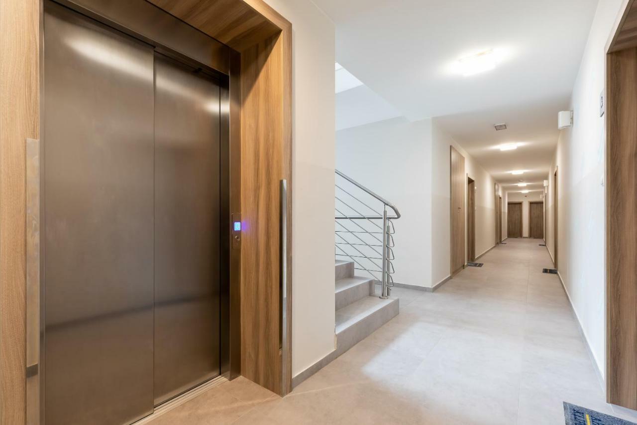 Apartament Klifowa Z Widokiem Na Morze I Basenem Rewal Exterior foto